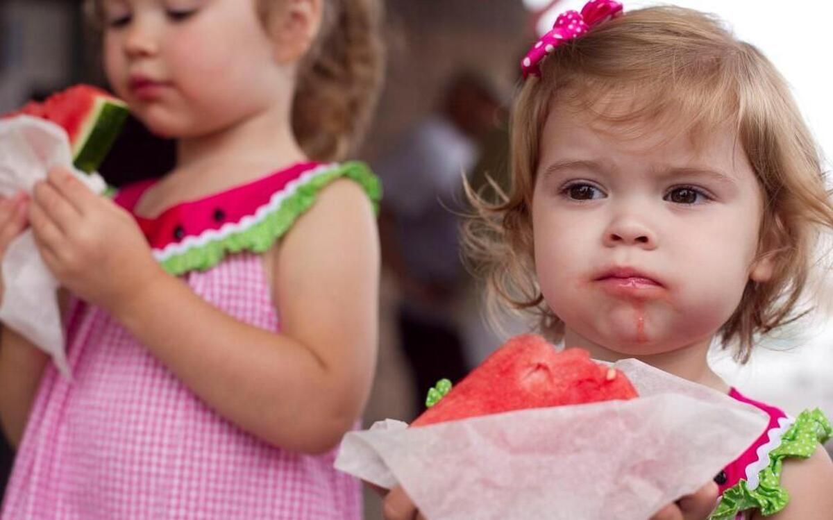 
Swing by your local farmers market for some fresh local produce.
