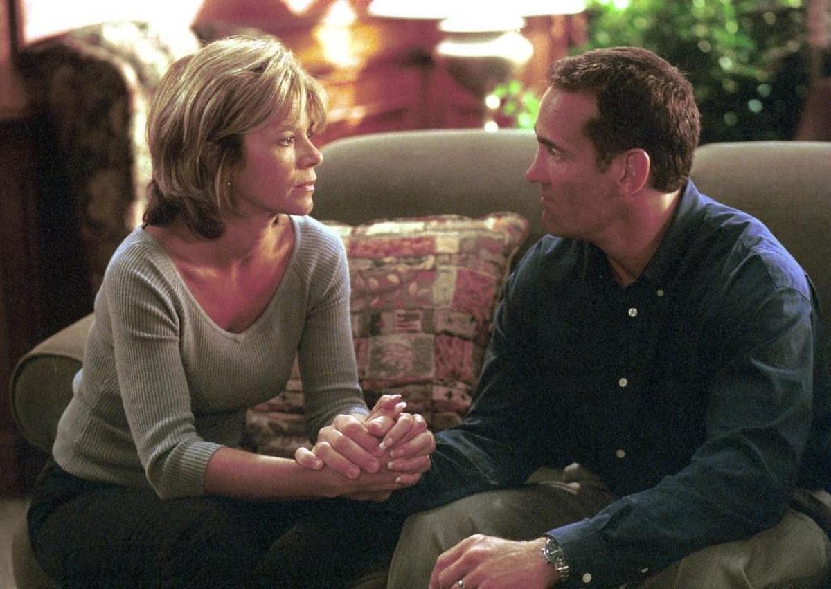 Mary-Margaret Humes, left, and John-Wesley Shipp in the WB series “Dawson’s Creek,” which filmed in Wilmington and ran from 1998-2003.