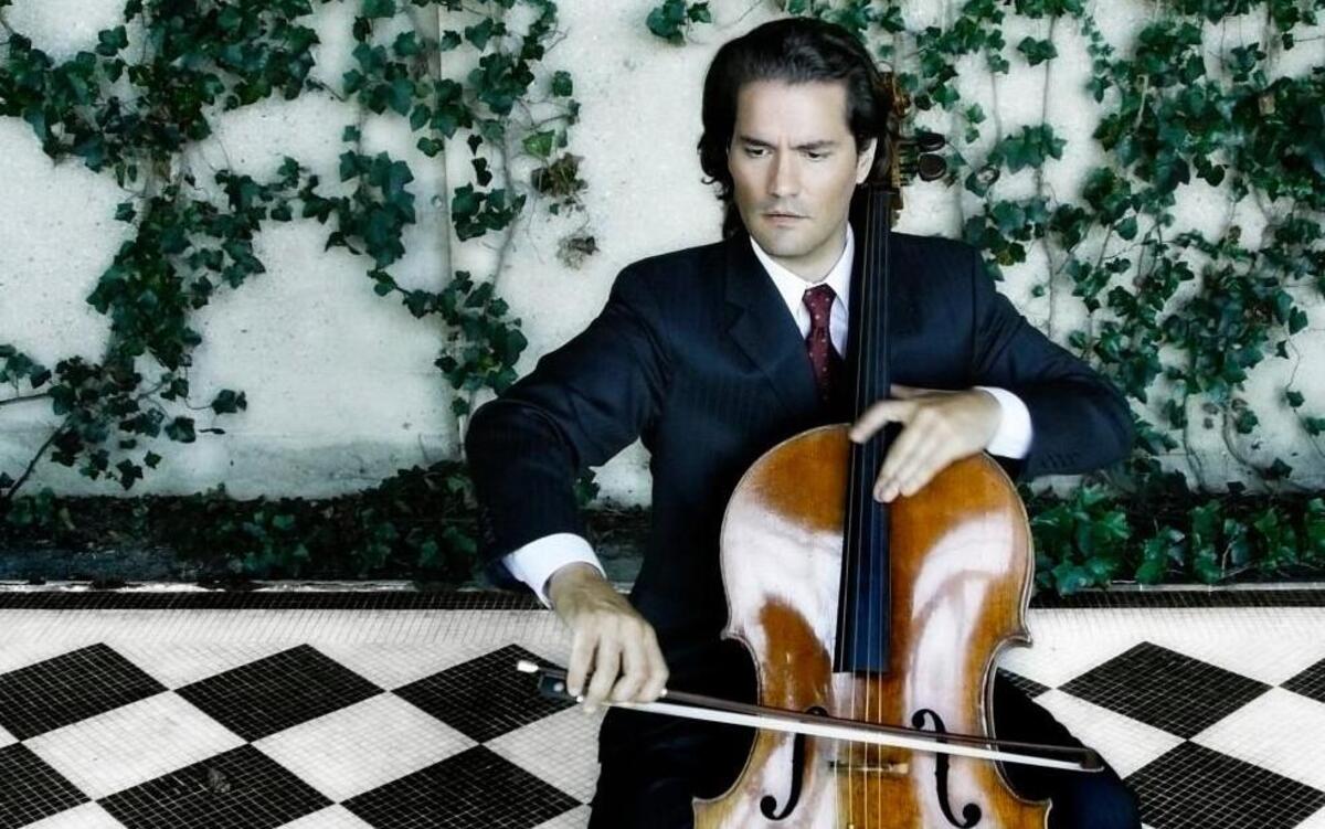 Star cellist Zuill Bailey returns to Raleigh’s Meymandi Concert Hall in the 2017-18 season.