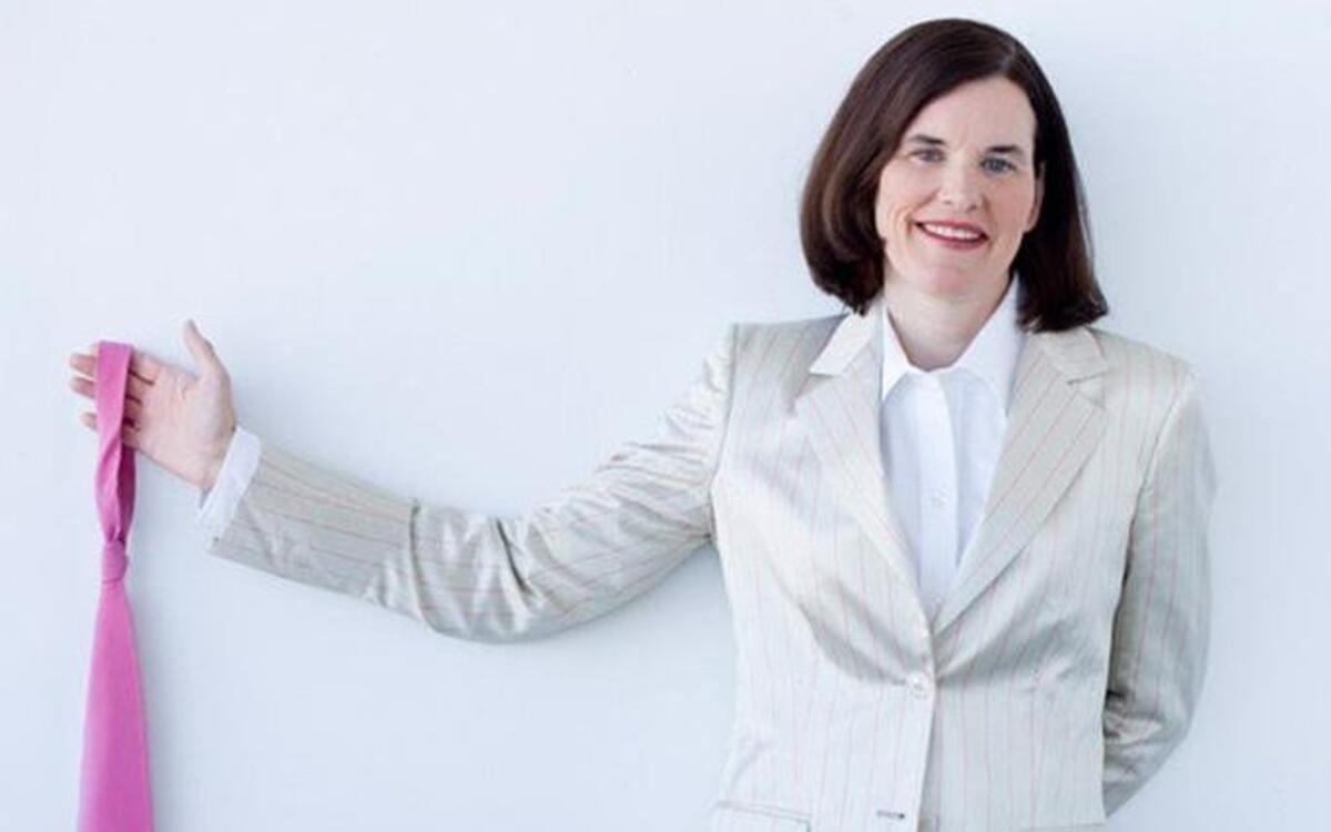 Paula Poundstone performs Dec. 1st at Meymendi.