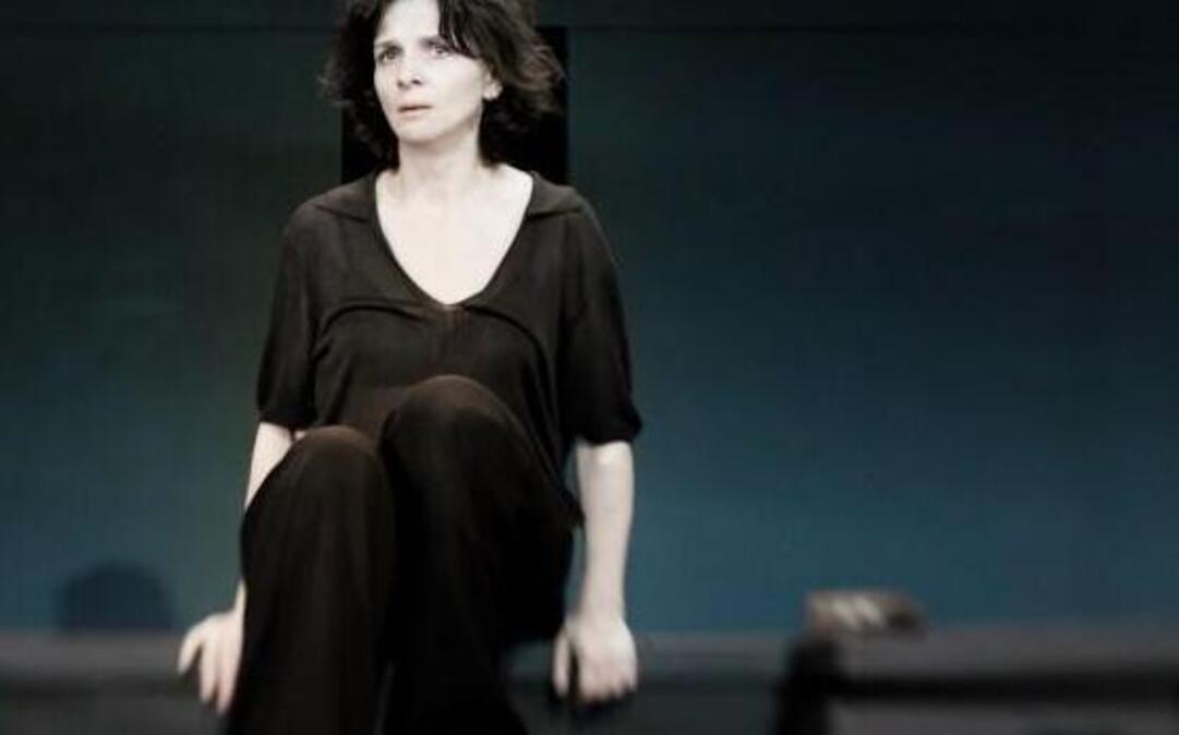 
Oscar-winning film star, Juliette Binoche applies her dramatic talents to the title character in Sophocles’ “Antigone” for Carolina Performing Arts in UNC’s Memorial Hall Friday and Saturday.

