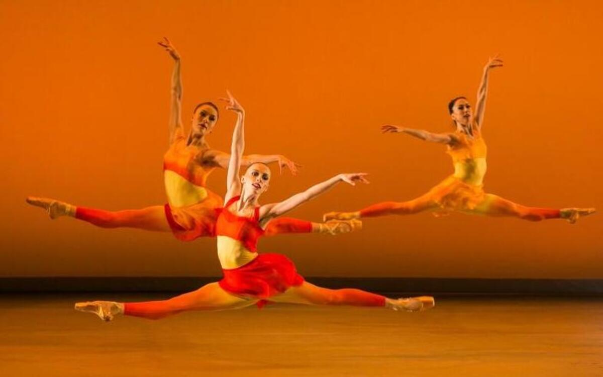 Three years ago, the Carolina Ballet premiered artistic director Robert Weiss’ ballet “Vivaldi’s Four Seasons” to sold-out audiences and now, it’s back. The company will reprise this ode to nature and its seasons, set to the violin concertos by the great Italian Baroque composer, Antonio Vivaldi, on March 9 to 26 in the A.J. Fletcher Theater, with both evening and matinee shows.