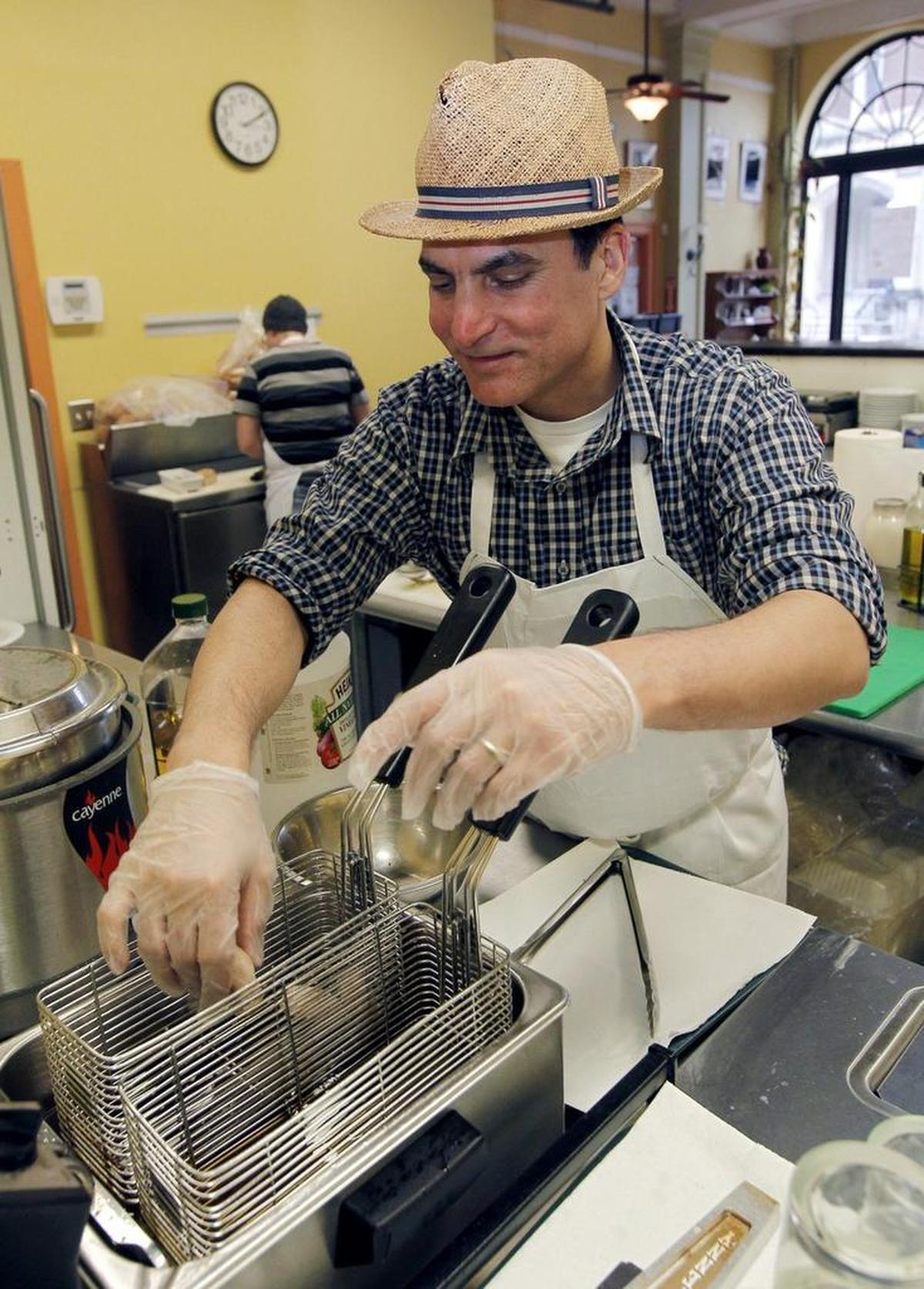 Roberto Copa-Matos, who owns Old Havana Sandwich Shop with Elizabeth Turnbull, is closing the Durham restaurant. They are opening Copa down the street with farm-to-table Cuban cuisine.