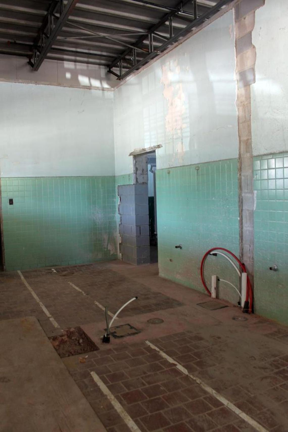 In the Hummingbird space, which still has old mint green tiles on the walls, tape outlines where the 10-stool bar will be. The stools will be repurposed from other venues, including Finch’s, the restaurant next to PoshNosh that was torn down to make way for roadwork. An adjacent room will be more of a lounge with another dozen seats. Most of the seating will be outside on the patio – about 40 to 50 seats.