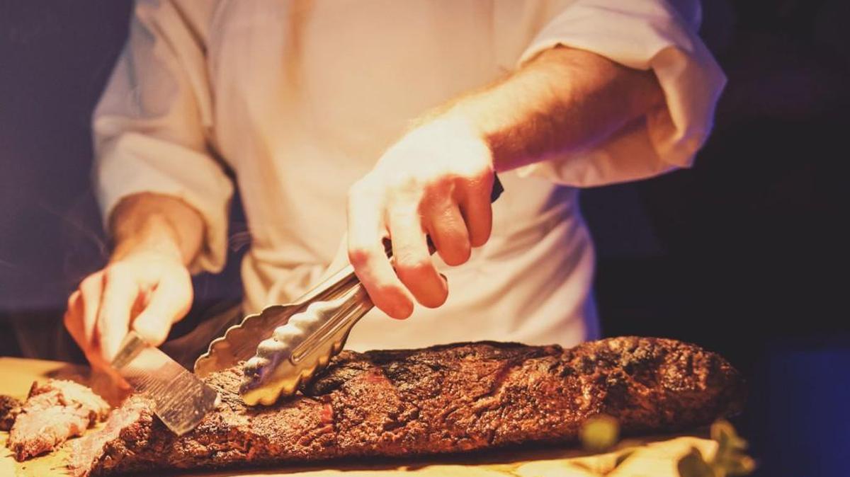 Dean’s Kitchen and Bar in Cary is serving a buffet with fried and roasted turkeys, ham, roast beef, oysters, seafood and Thanksgiving sides.