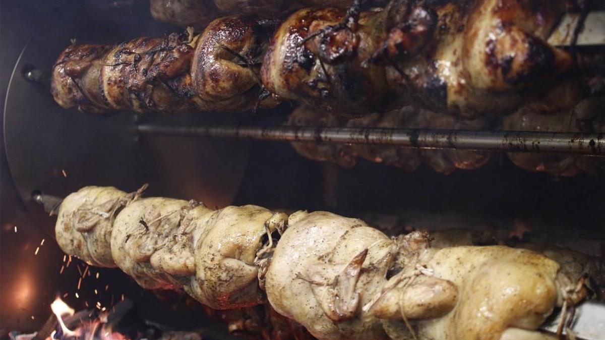 Alpaca Peruvian Charcoal Chicken, a rotisserie chicken restaurant, is expanding in Raleigh with its sixth location.