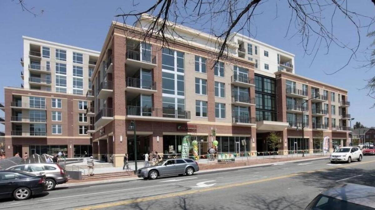 Old Chicago Pizza & Taproom is closing its doors on Franklin Street after three years of operating at the 140 West Franklin development.