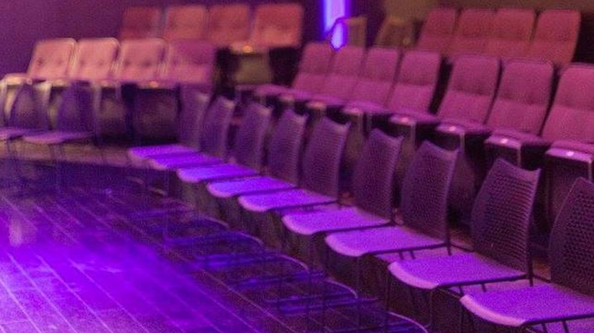 Sonorous Road Theatre presents “The Gift of the Magi,” an immersive experience in which the audience is in the same space as the actors and move from place to place as the story unfolds.