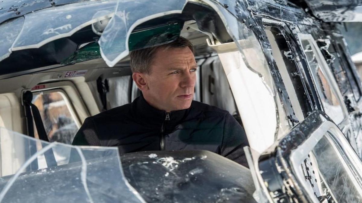 Daniel Craig stars as James Bond in Sony Pictures' “Spectre.”