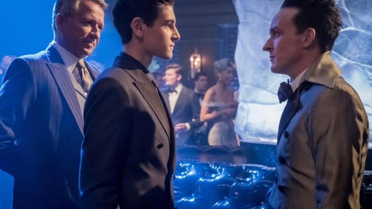 (L-R): Sean Pertwee, David Mazouz and Robin Lord Taylor in the season premiere of “Gotham” on Fox.