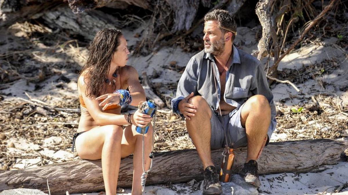 Jeff Varner plots strategy with fellow ‘Survivor’ contestant Sarah Lacina in the episode that aired last week.