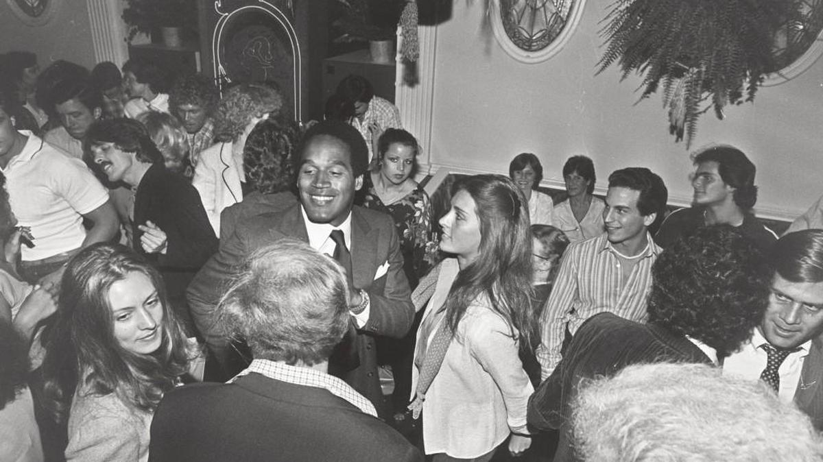 O.J. Simpson celebrating at Mulligan's Nightclub in Buffalo, NY.
