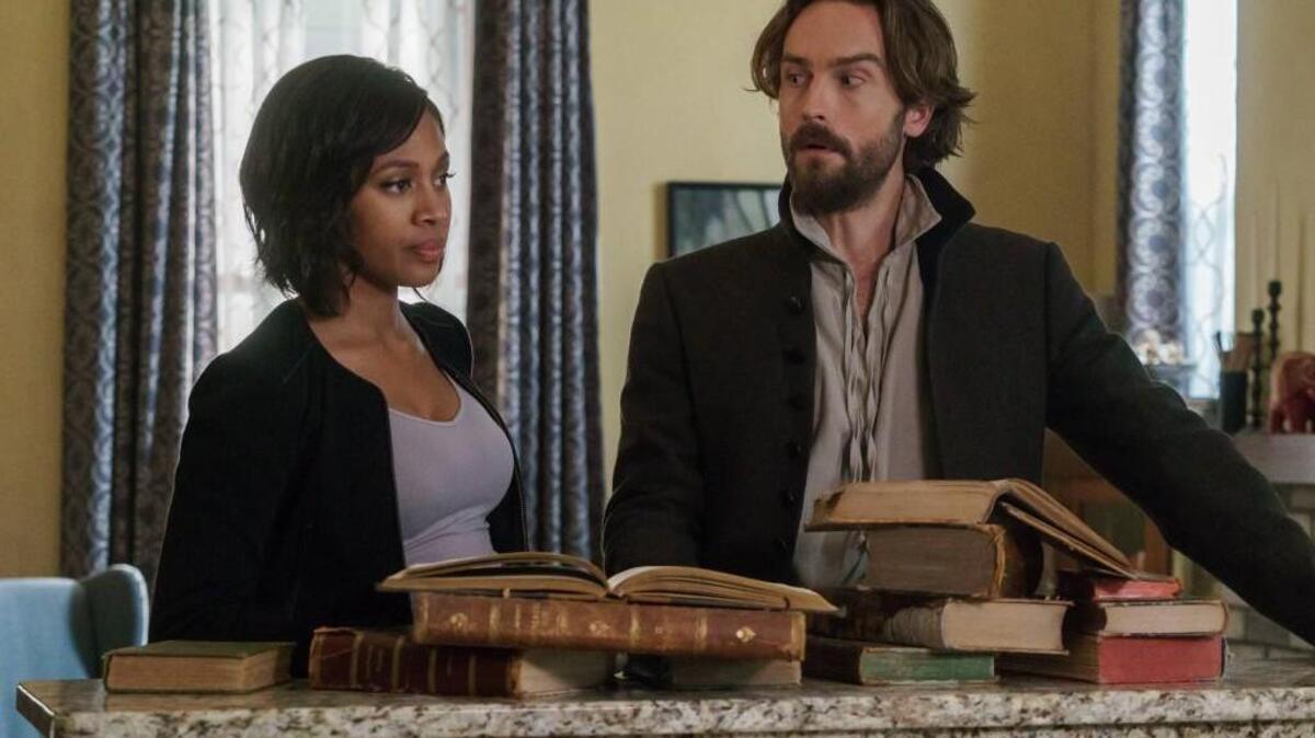 Nicole Beharie (left) and Tom Mison in “Sleepy Hollow” on Fox.