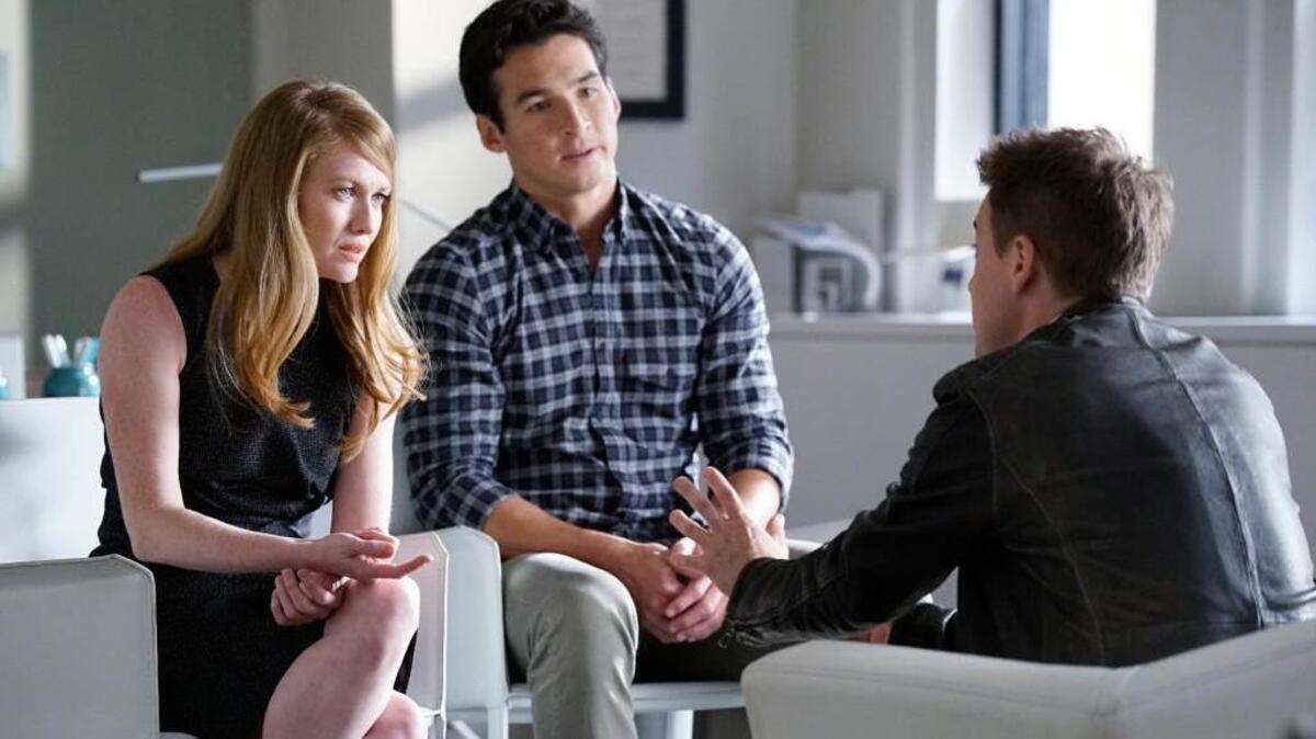 Mireille Enos, left, and Jay Hayden in “The Catch” on ABC.