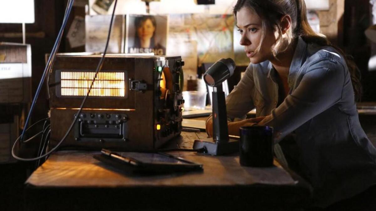 Peyton List as Raimy in the premiere episode of “Frequency” on The CW.