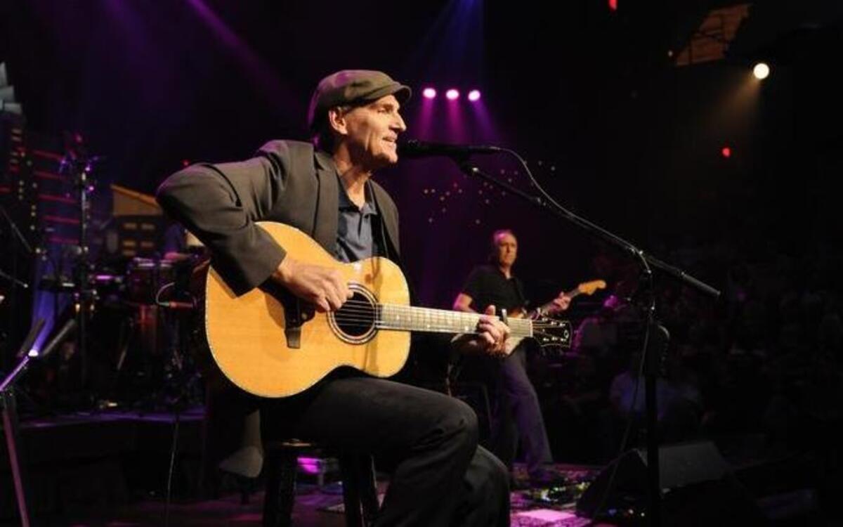 Singer-songwriter James Taylor performs beloved classics and selections from his chart-topping new album “Before This World,” his first collection of original music in 13 years.