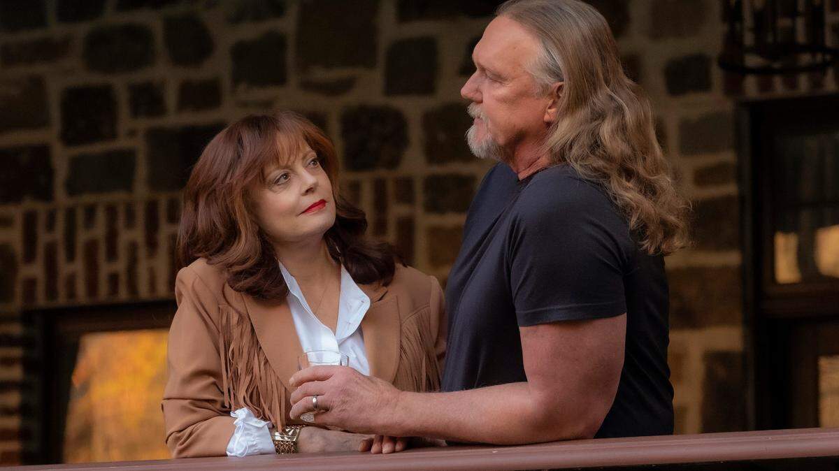 Susan Sarandon and Trace Adkins in the series premiere of “Monarch” on Fox.