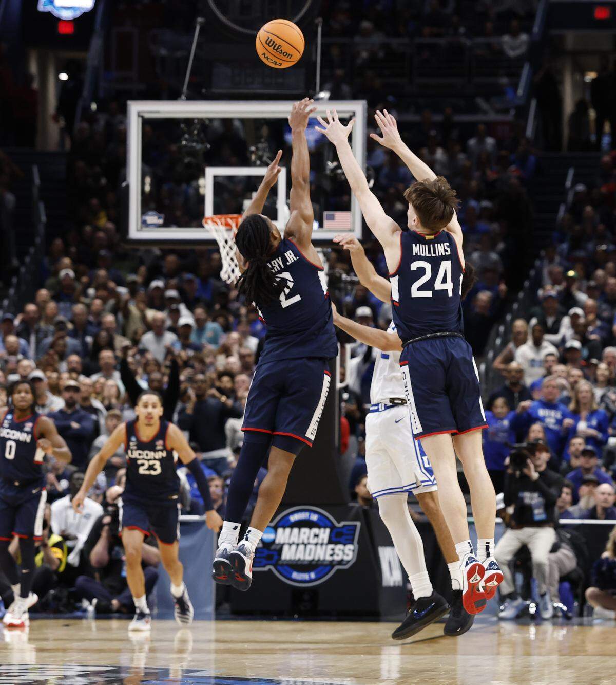 Duke’s Cayden Boozer (2) pass is tipped away in the final seconds of UConn’s 73-72 victory over Duke in the NCAA Men’s Tournament East Regional Final at Capital One Arena in Washington, D.C., Sunday, March 29, 2026.