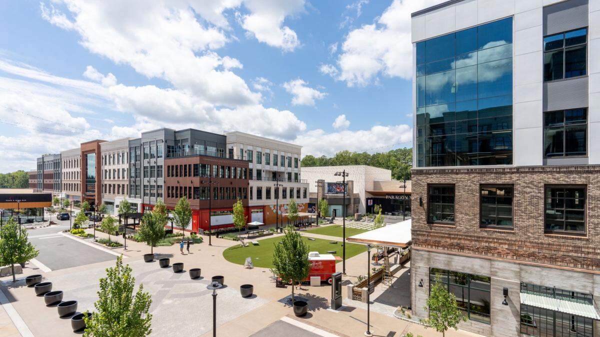 A popular jewelry brand founded in Texas is one of the newest tenants announced for Fenton in Cary.