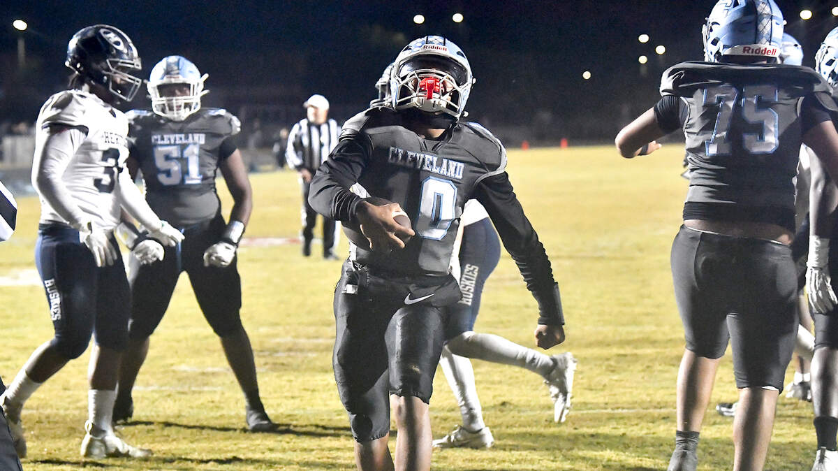 Cleveland quarterback Jackson Byrd (10) reacts after running the game winning touchdown against Heritage late in the second half. The Cleveland Rams and the Heritage Huskies met in the first round of the NCHSAA 4A playoffs in Clayton, N.C. on November 15, 2024.