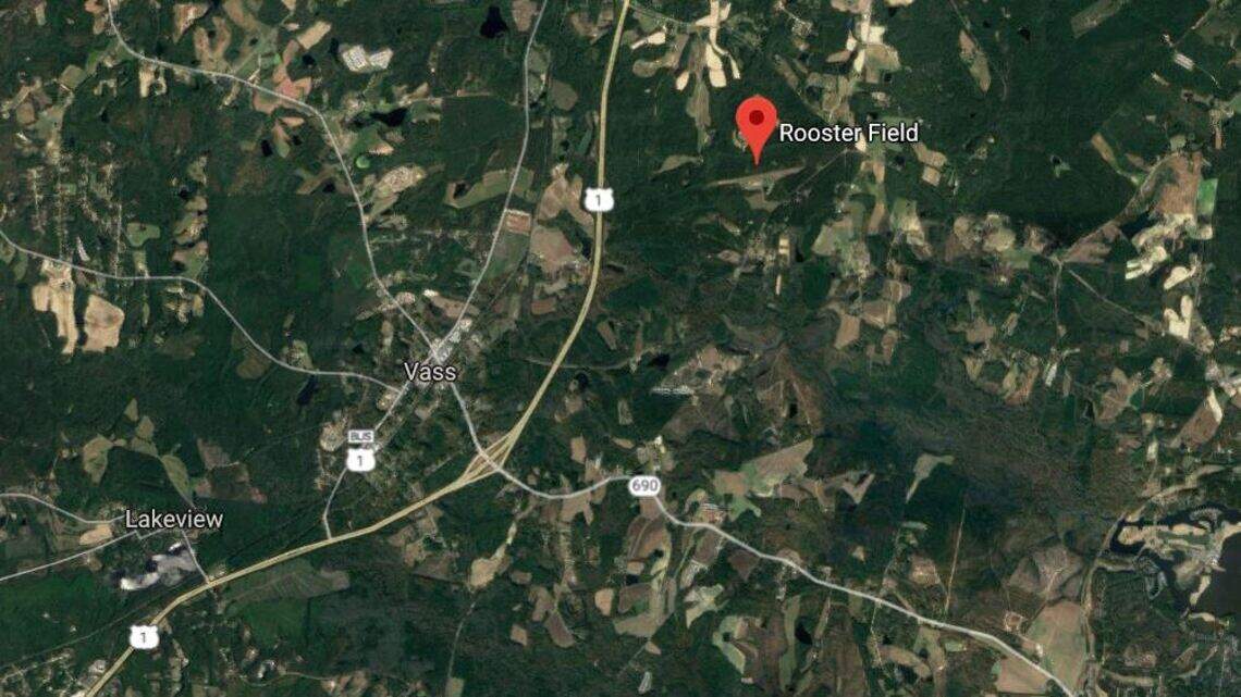 Pilot found dead after plane crash near North Carolina airport, sheriff says