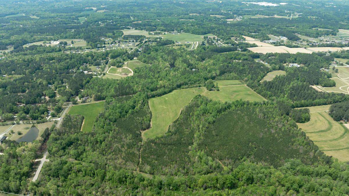 An aerial shot of 5805 Grasshopper Road in a fast-growing corridor of eastern Wake County.