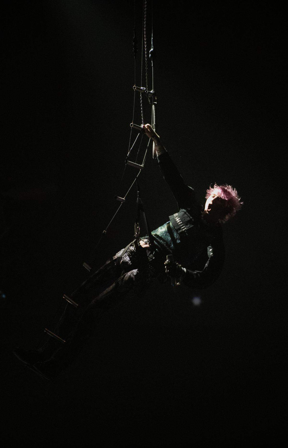 Machine Gun Kelly brings his “Mainstream Sellout Tour” to Raleigh, N.C.’s PNC Arena, Wednesday night, June 22, 2022.