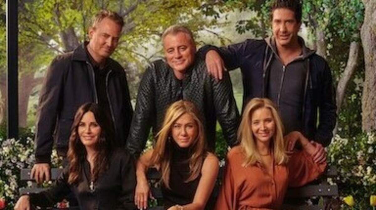 L-R, back: Matthew Perry (Chandler), Matt LeBlanc (Joey) and David Schwimmer *Ross). L-R, front: Courteney Cox (Monica), Jennifer Aniston (Rachel) and Lisa Kudrow (Phoebe) in the “Friends: The Reunion” on HBO Max.