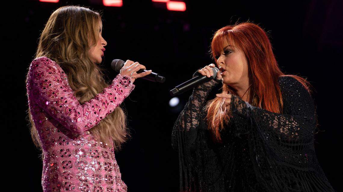 Carly Pearce, left, and Wynonna Judd perform during the 2022 CMA Fest, which airs on ABC on Wednesday, Aug. 3.