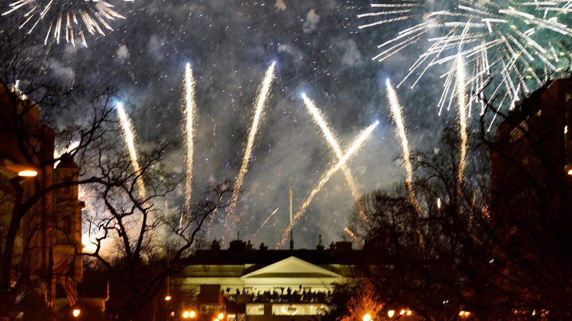 Dramatic photos from the Inauguration fireworks display in Washington