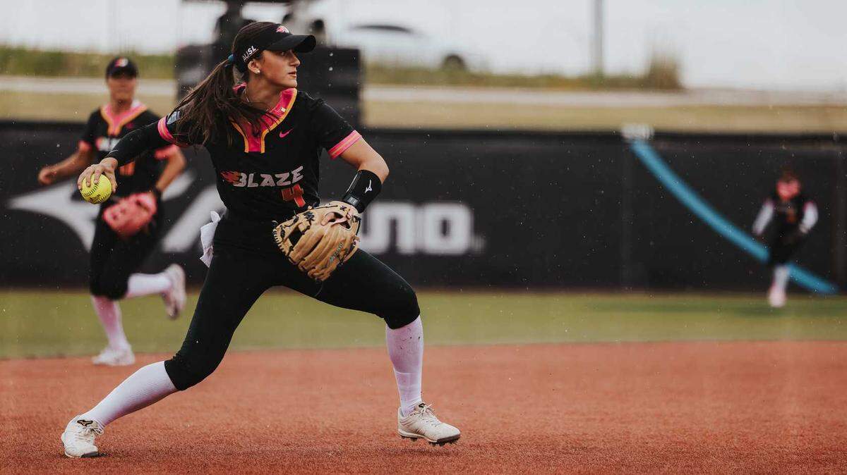 Carolina Blaze Infielder Ana Gold (4) makes a play during a game against the Chicago Bandits in Rosemont, IL, on July 8, 2025.