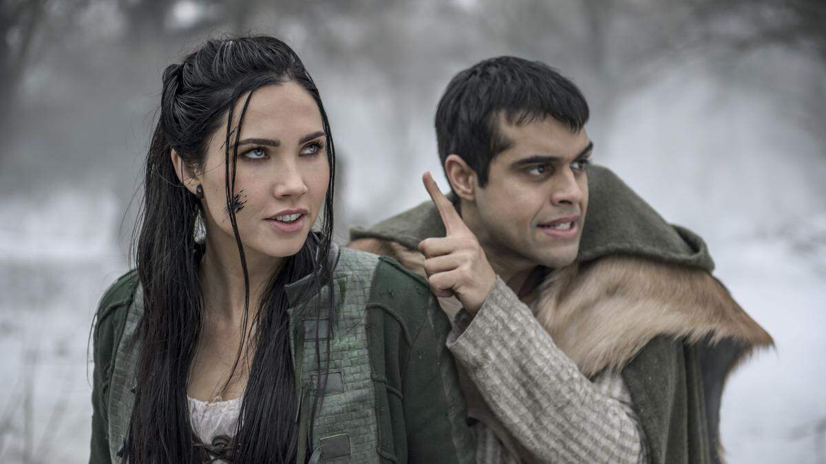 Jessica Green, left, as Talon and Anand Desai-Barochia as Janzo in The CW series “The Outpost.”