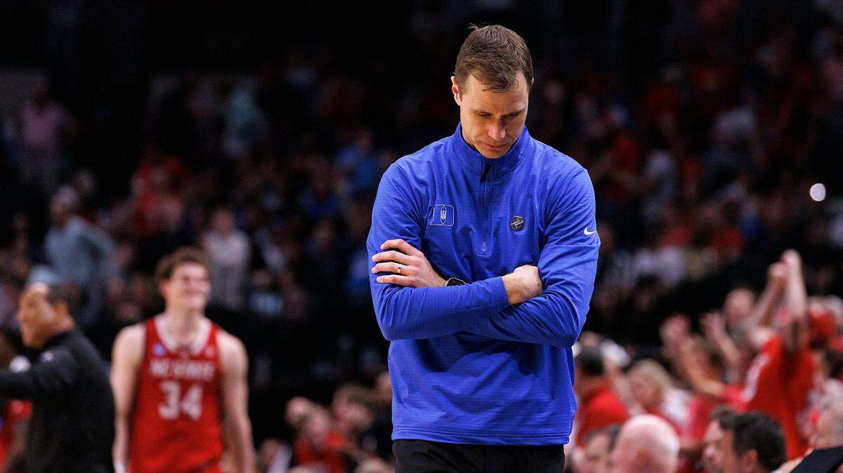 Duke head coach Jon Scheyer reacts late in the second half of the Blue Devils’ 76-64 loss to N.C. State in the NCAA Tournament Elite Eight on Sunday, March 31, 2024, at American Airlines Center in Dallas, Texas.