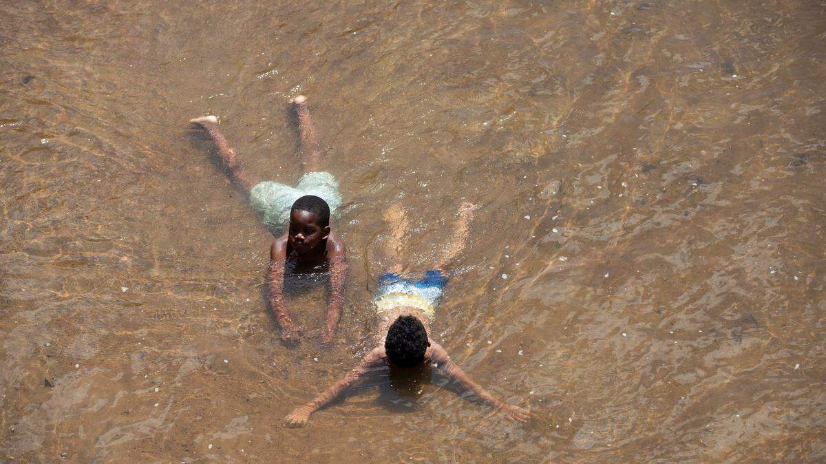 How to survive this scorching NC summer, even if you don’t have air conditioning