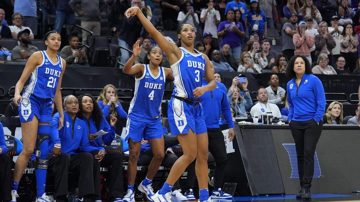 Ashlon Jackson (3) of the Duke Blue Devils watches her buzzer-beating 3-pointer against LSU drop through the hoop at the end of the teams’ 2026 NCAA Women’s Basketball Tournament Sweet 16 game at Golden 1 Center on March 27, 2026 in Sacramento, California.