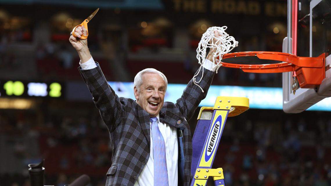 UNC’s Class of 2020 gets long-awaited ceremony and a special speaker: Ol’ Roy himself