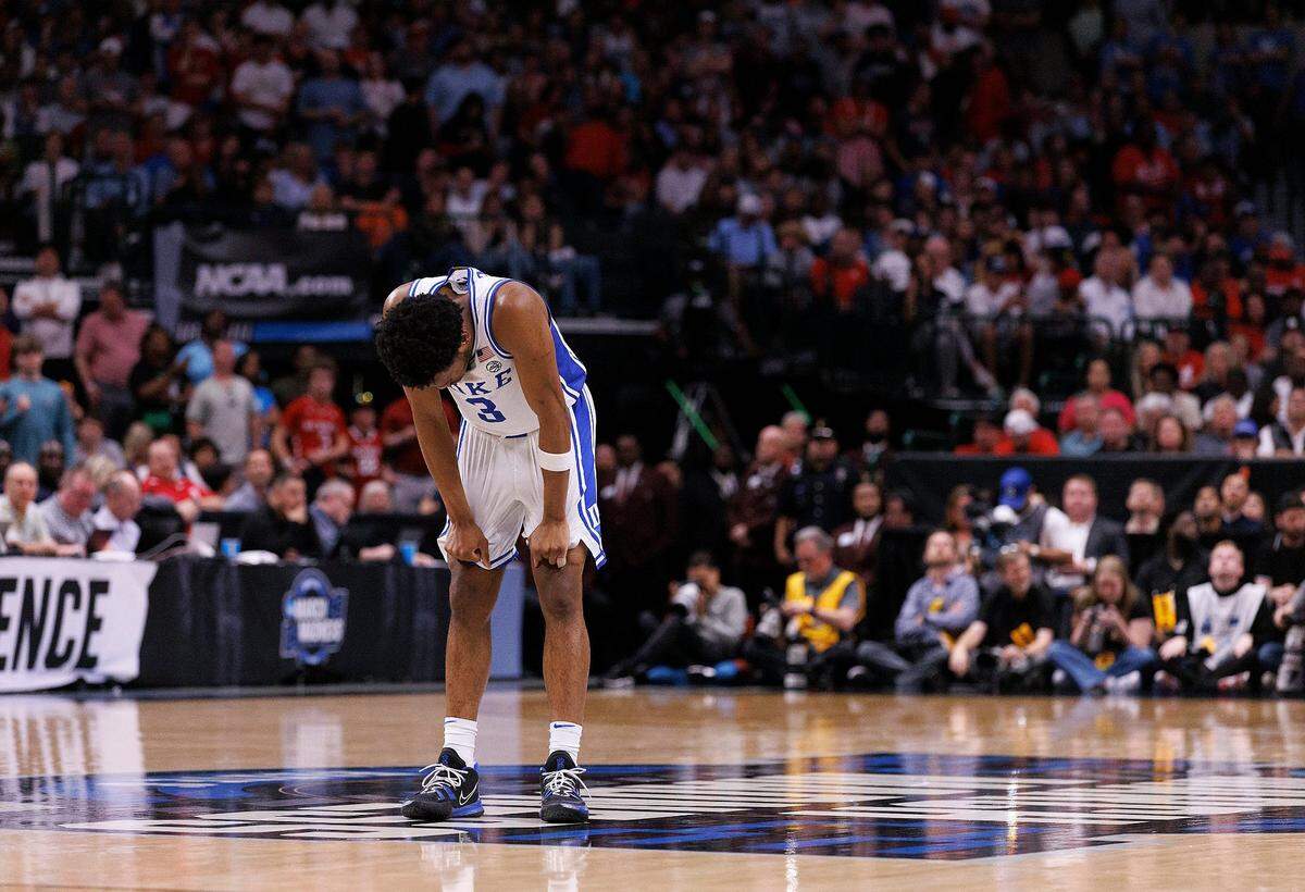 Duke’s Jeremy Roach pauses before shooting a free throw late in the second half of the Blue Devils’ 76-64 loss to N.C. State in the NCAA Tournament Elite Eight on Sunday, March 31, 2024, at American Airlines Center in Dallas, Texas.