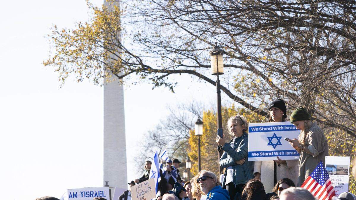 Nov 14, 2023; Washington, DC, USA; Israel supporters rally during the March for Israel in Washington.. Mandatory Credit: Jack Gruber-USA TODAY