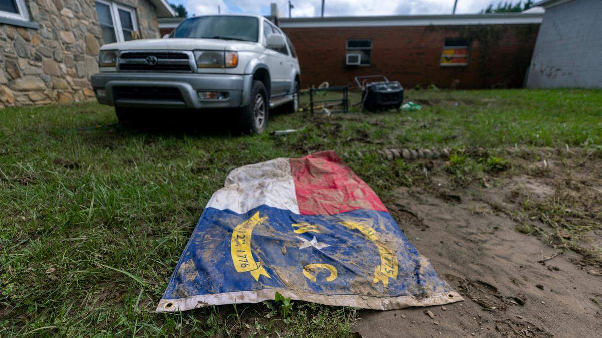 At least 10 people dead in Western NC from Helene, 200 rescued from floods