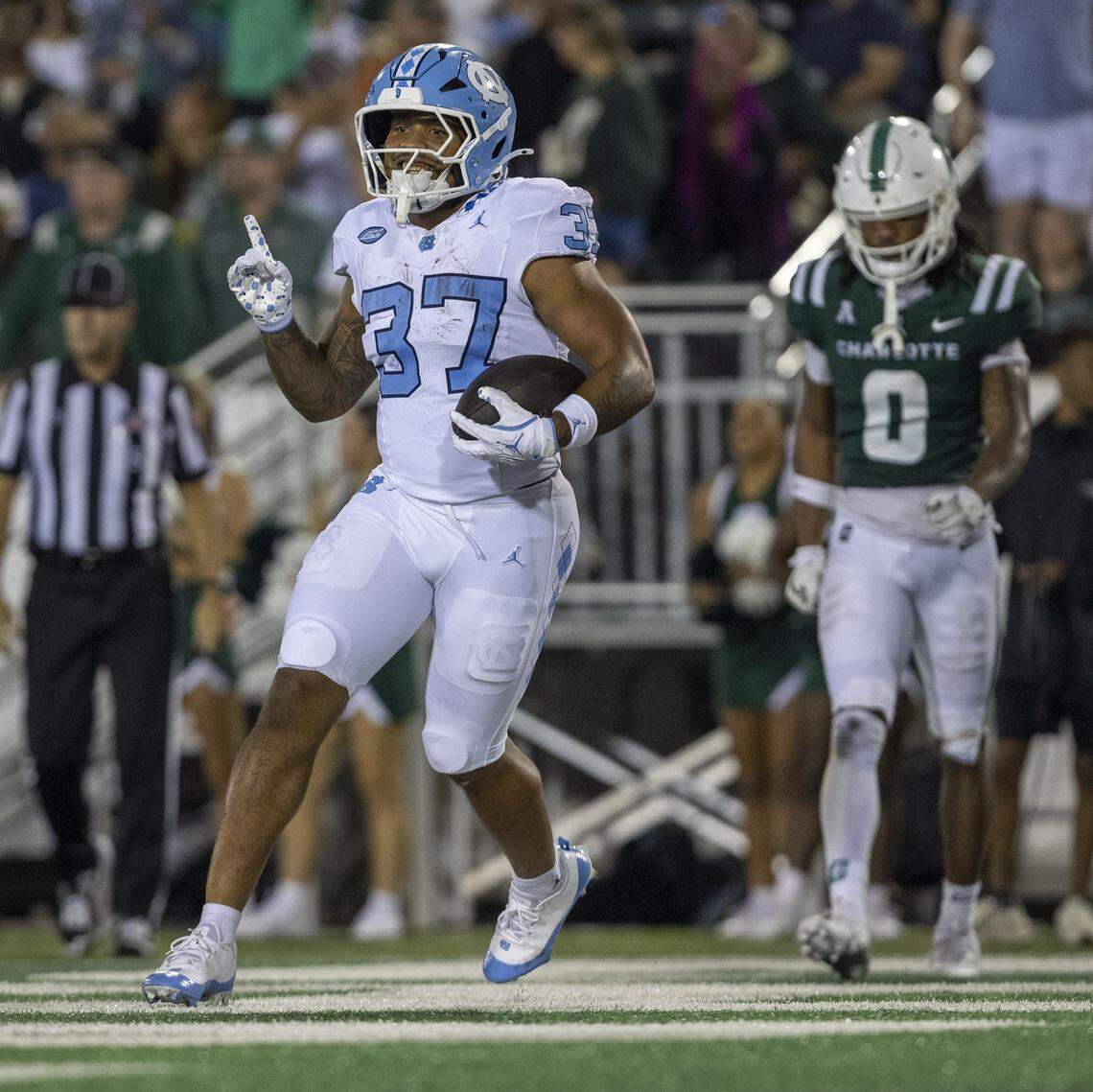 North Carolina running back Davion Gause (37) reacts after scoring a touchdown on a 12-yard run in the second quarter to give the Tar Heels a 17-3 lead against UNC Charlotte on Saturday, September 6, 2025 at Jerry Richardson Stadium in Charlotte, N.C. 