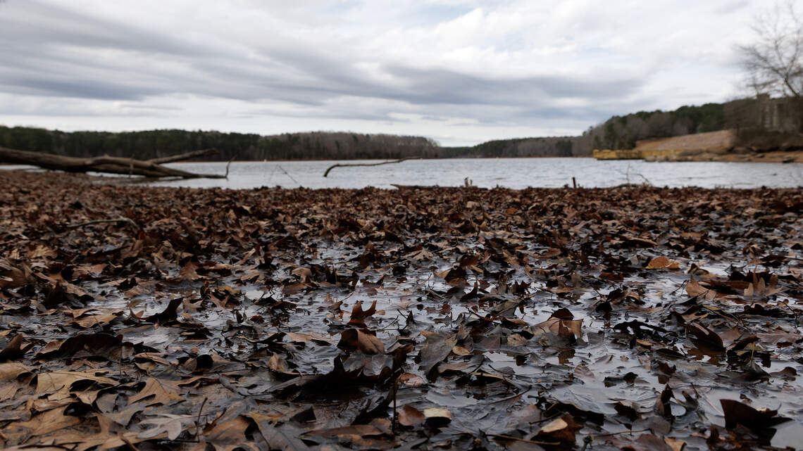 Raleigh steps up water restriction enforcement as lake level falls