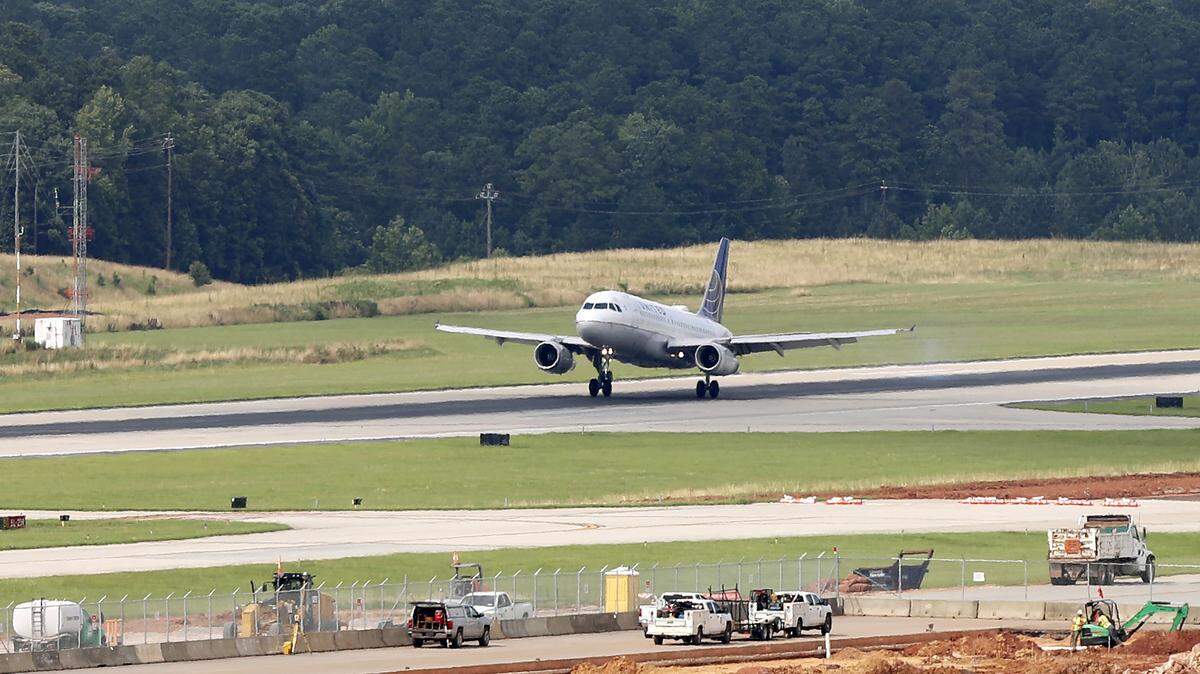 FAA approves RDU’s plans to build ‘most important 2 miles of pavement in the Triangle’