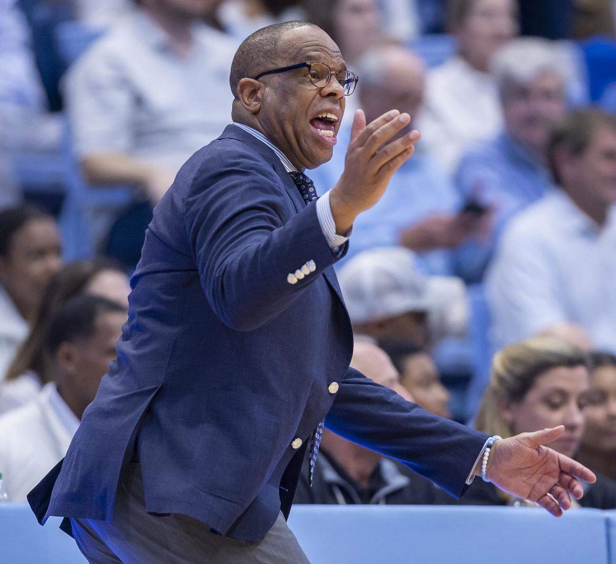North Carolina coach Hubert Davis directs his team on offense in the second half against Kansas on Friday, November 7, 2025 at the Smith Center in Chapel Hill, N.C.