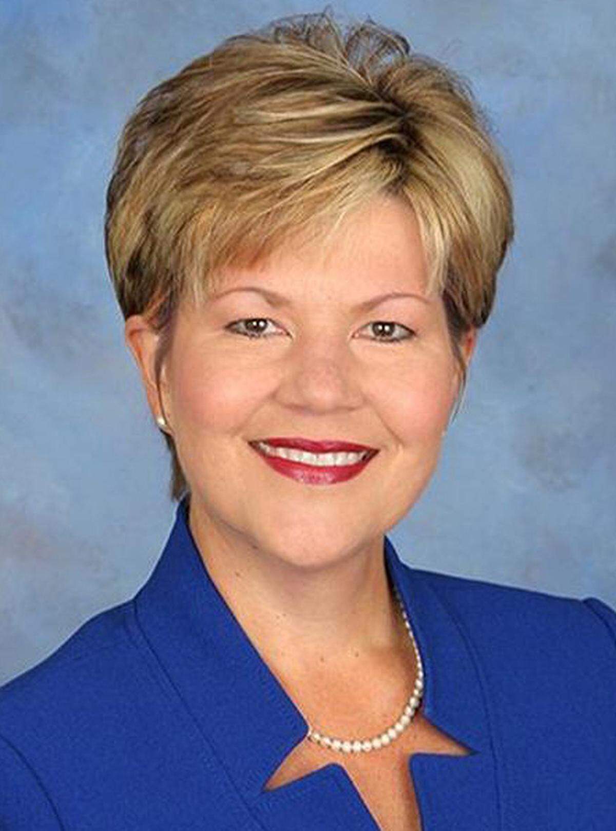 Dhedra Lassiter