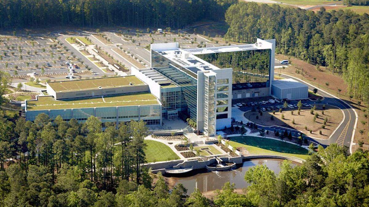 SAS walks back pledge to go public, creates space for Goodnight succession options