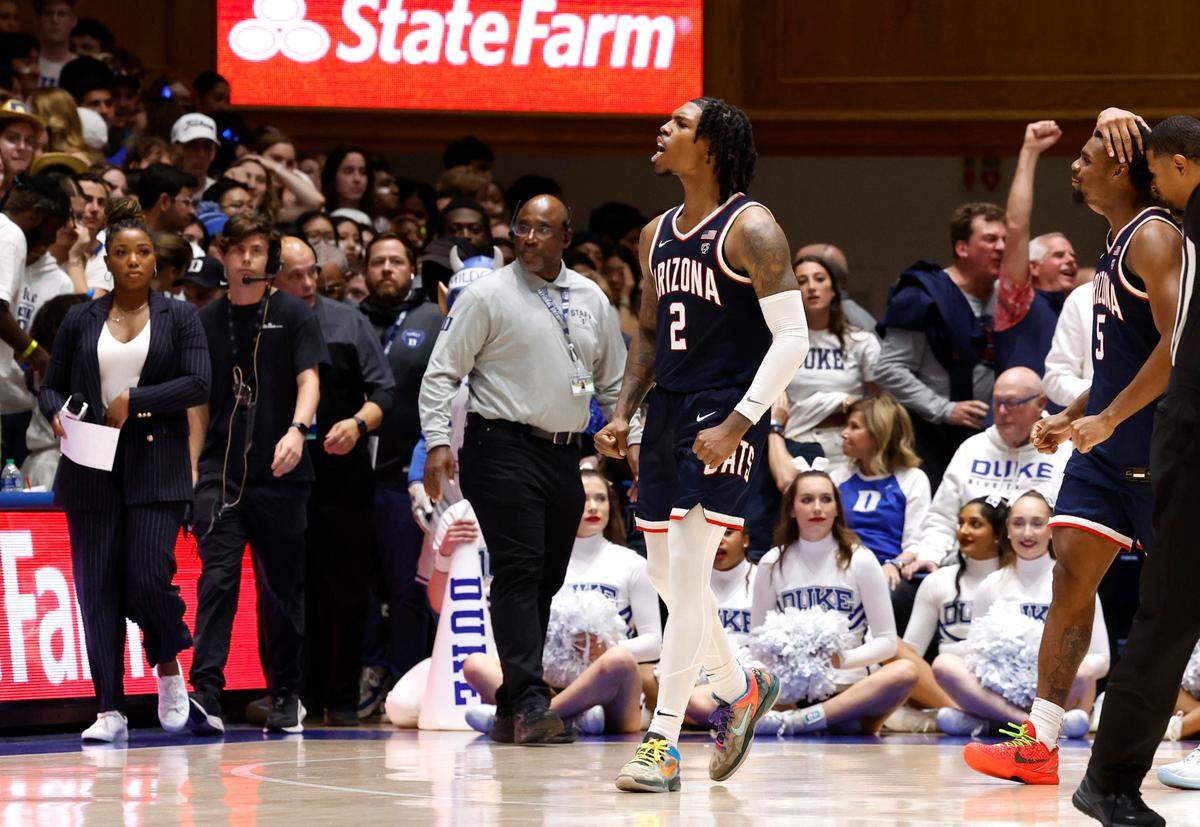 Arizona’s Caleb Love (2) celebrates as time runs out during Arizona’s 78-73 victory over Duke at Cameron Indoor Stadium in Durham, N.C., Friday, Nov. 10, 2023.