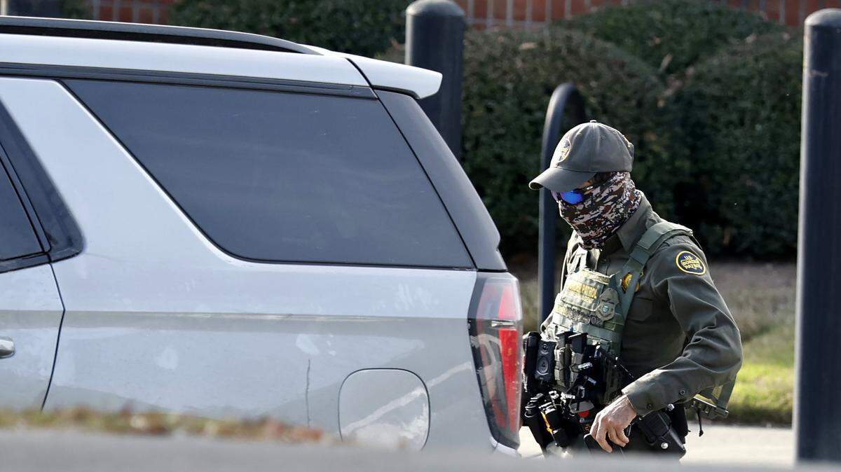 A U.S. Border Patrol agent photographed in Cary, N.C., Tuesday, Nov. 18, 2025.