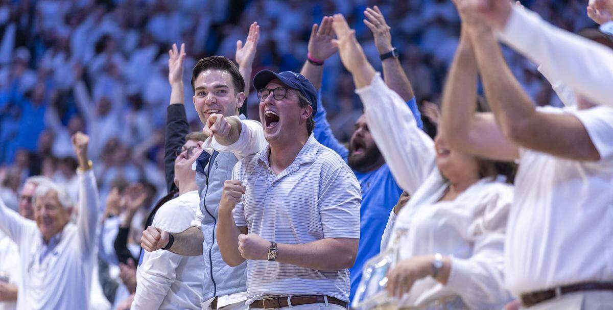 North Carolina fans react after a reverse dunk by center Henri Veesaar (13) in the second half on Friday, November 7, 2025 at the Smith Center in Chapel Hill, N.C.