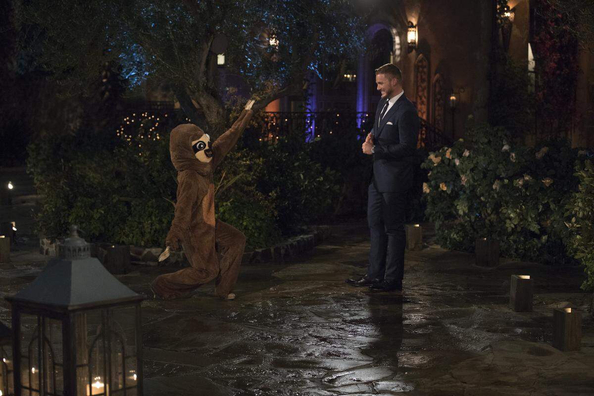 Colton Underwood, right, meets The Sloth (Alex B.) in the Season 23 premiere of “The Bachelor” on ABC.