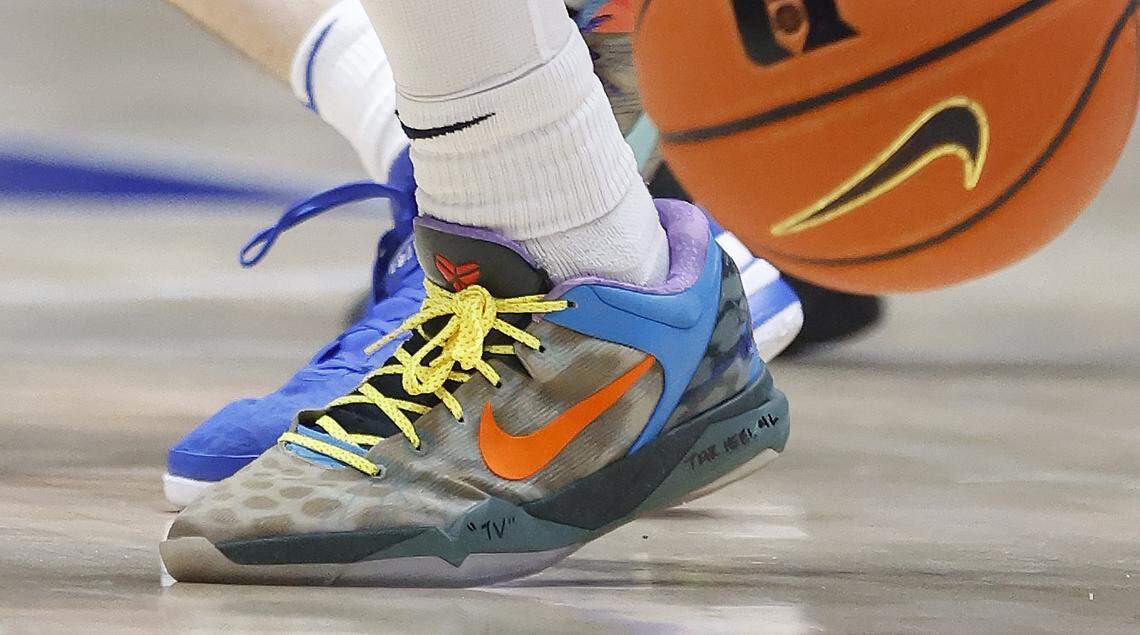 Arizona’s Caleb Love (2) has Tar Heel 4L written on his shoe as he plays during the first half of Arizona’s 78-73 victory over Duke at Cameron Indoor Stadium in Durham, N.C., Friday, Nov. 10, 2023.